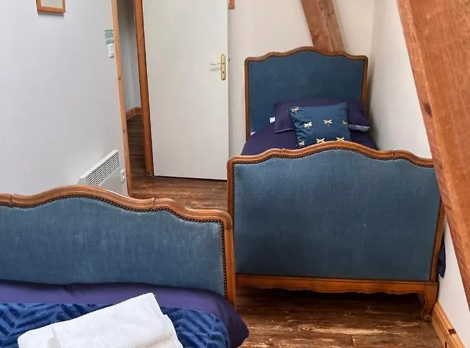 In -mortain Tatil Evi Le Neufbourg